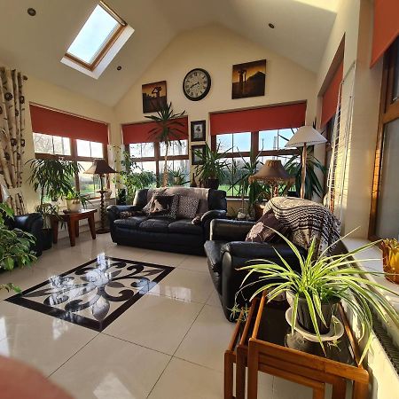 Knockalla Luxury Property With Hot Tub Suitable For Families ポータダウン エクステリア 写真