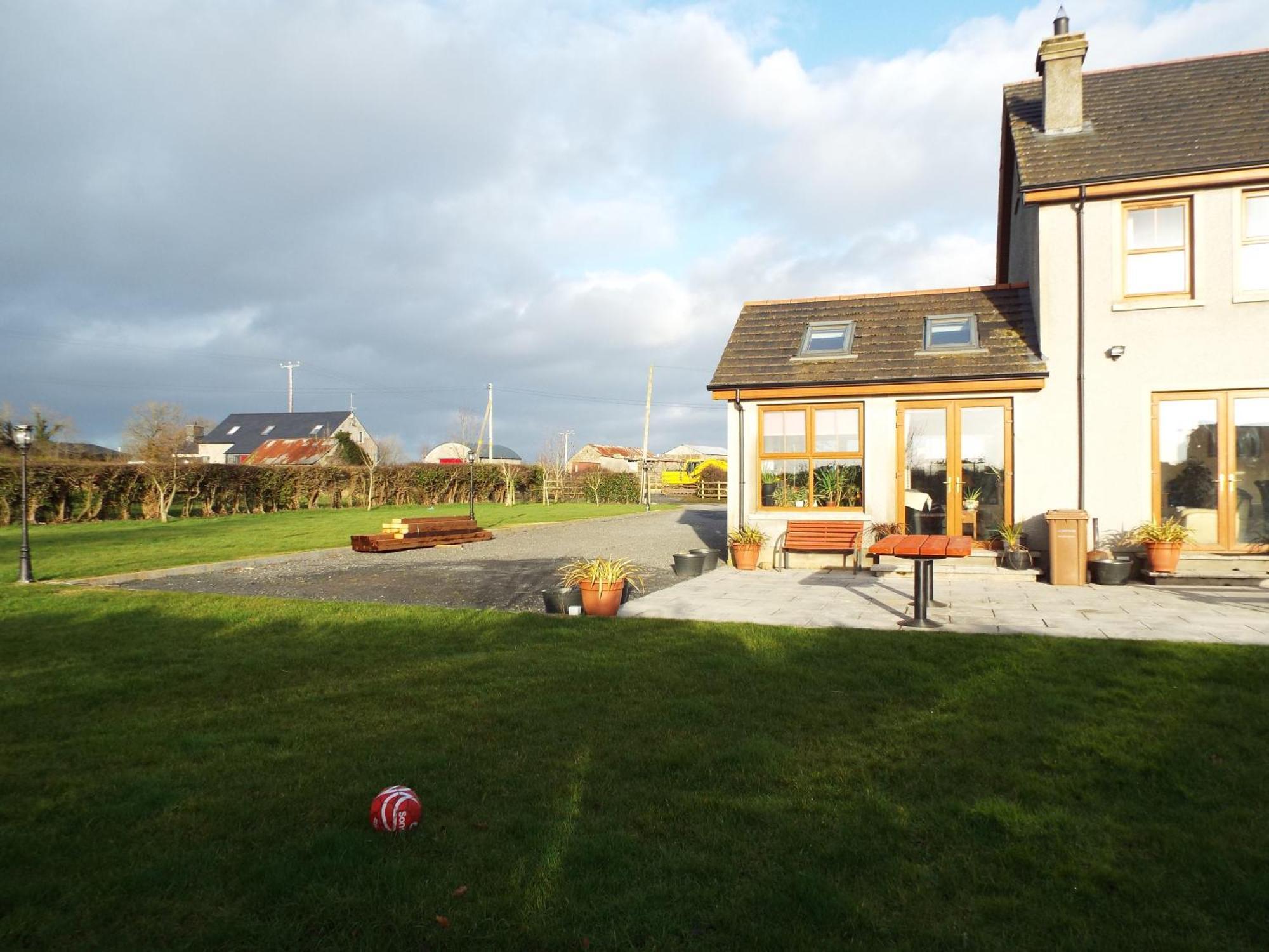 Knockalla Luxury Property With Hot Tub Suitable For Families ポータダウン エクステリア 写真