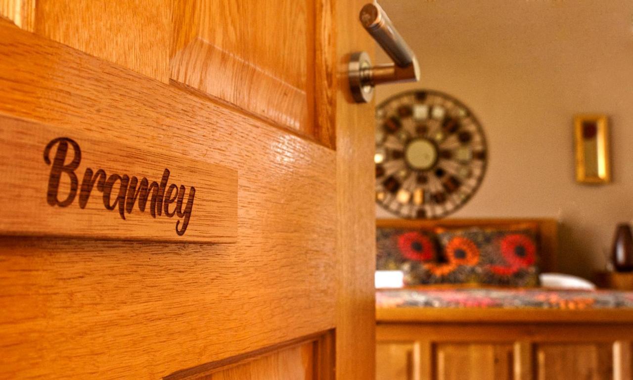 Knockalla Luxury Property With Hot Tub Suitable For Families ポータダウン エクステリア 写真