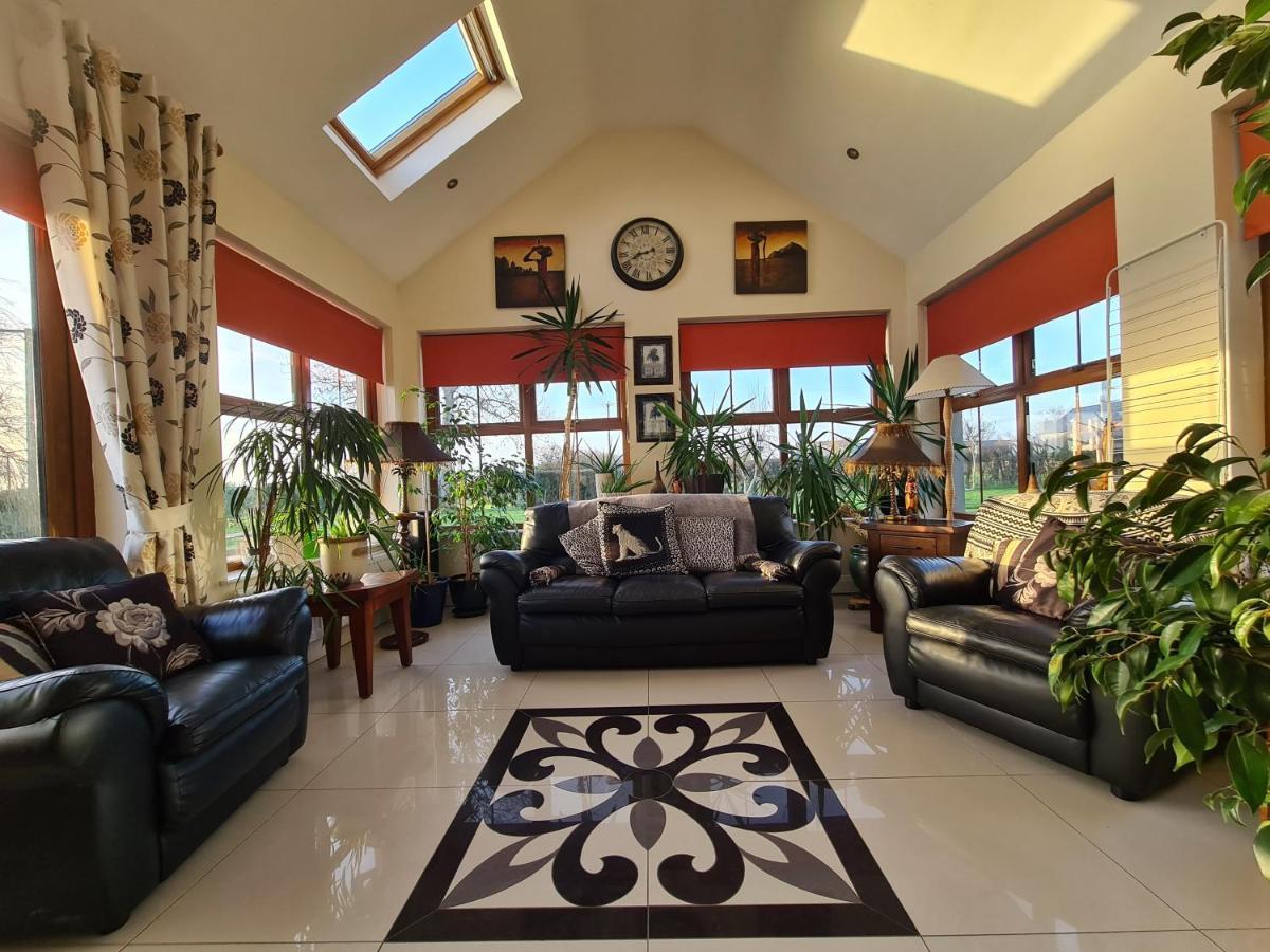 Knockalla Luxury Property With Hot Tub Suitable For Families ポータダウン エクステリア 写真